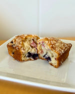 photo of blueberry muffin loaf on plate 